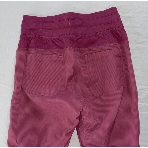 Lululemon Dance Studio Pants Women's Size 6 - Picture 4 of 5